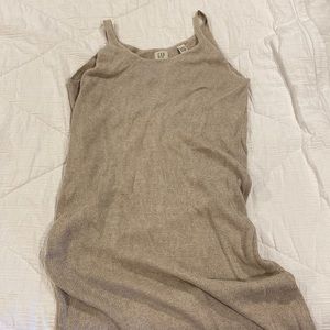 LIKE NEW GAP KNIT DRESS